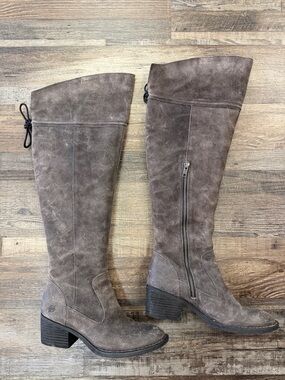 Born Brown Suede Distressed Leather Knee High Boots Shoe Size 7